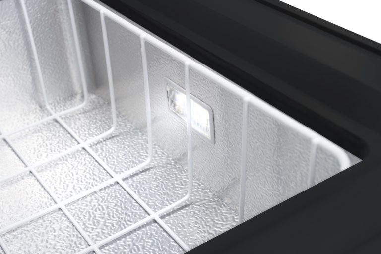 GOAL ZERO ALTA 80 PORATBLE REFRIGERATOR - Image 5